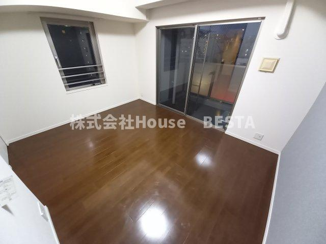 アーバングリーン兵庫ステーションフロントの洋室