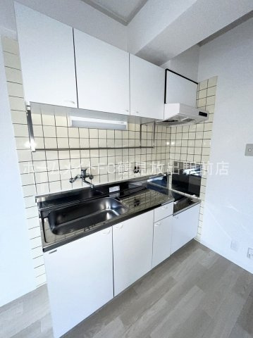 大阪市城東区放出西３丁目の賃貸マンションのキッチン