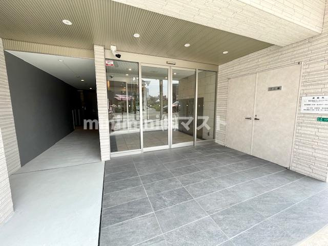 レシオス大阪城SOUTHのエントランス
