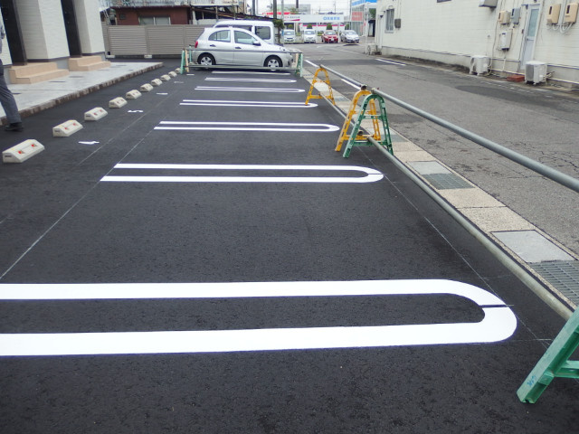 セイバリーエポックの駐車場