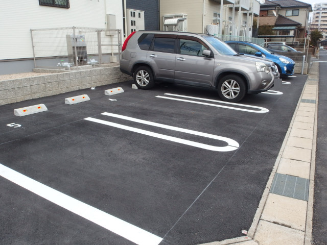 セキレイの駐車場