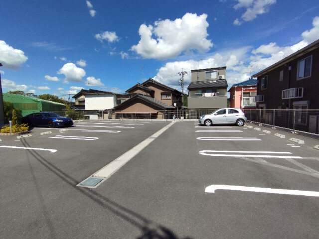 エーレⅠの駐車場