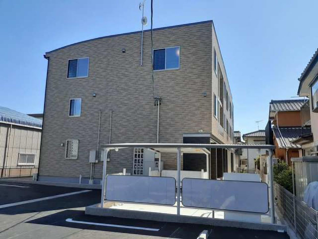 ネオ　カーサの外観