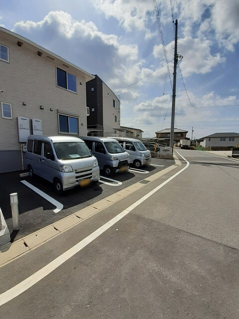 エスペランス・Ⅱの駐車場
