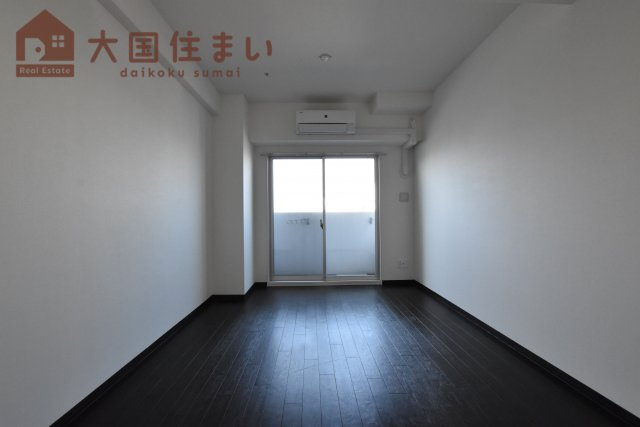 【居間・リビング】 | City Lux Namba