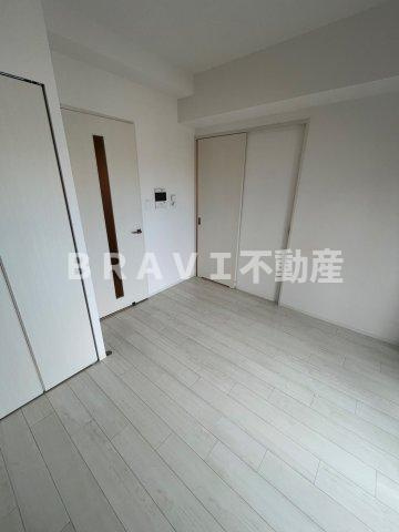 エスリードレジデンス大阪グランノースⅡ　BRAVI不動産の居間・リビング|【エスリードレジデンス大阪グランノースⅡ】使いやすいリビングです