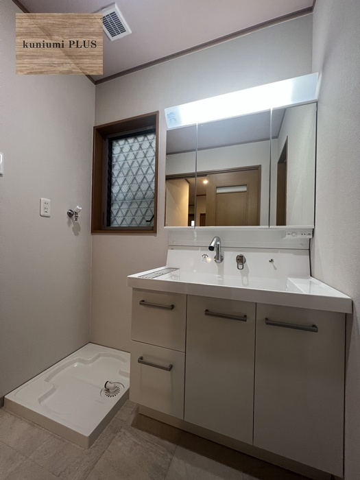 大阪市都島区都島中通2丁目の独立洗面台