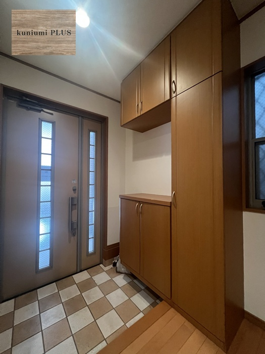 大阪市都島区都島中通2丁目の玄関