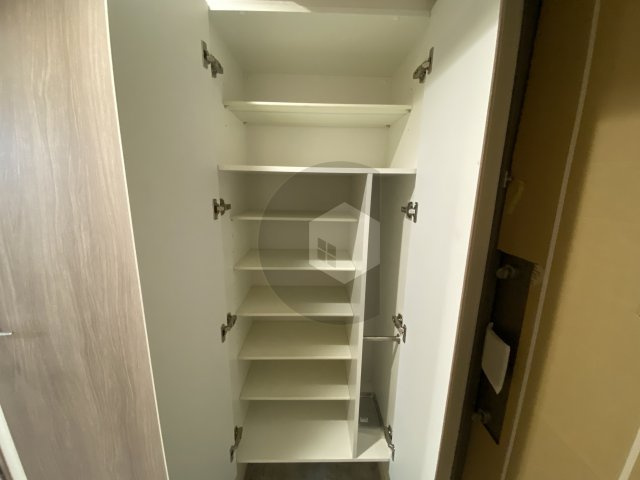 ファステート東大阪バレーナ　仲介手数料無料の収納