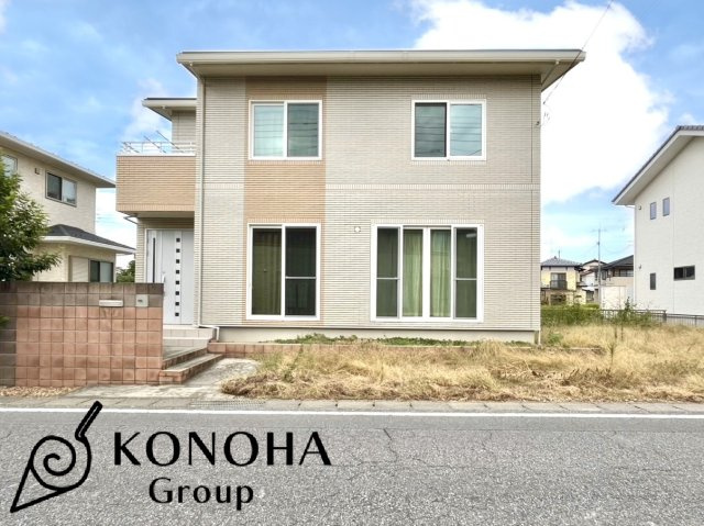 【中古戸建】邑楽郡大泉町大字寄木戸の外観|■外観｜土日のご見学はもちろん、平日・夜間のご案内も大歓迎です♪「今から見たい」や「仕事終わりに見たい」にもご対応できますのでお気軽にお問い合わせください♪