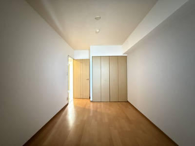 【寝室】 | リバーカントリーガーデン京橋