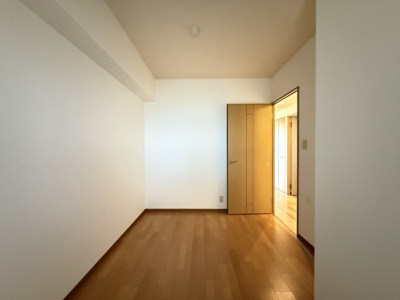 【洋室】 | リバーカントリーガーデン京橋