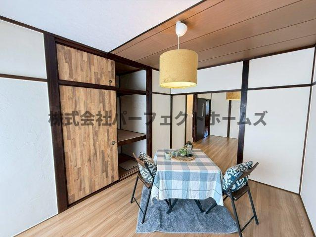 杉山手2丁目戸建　賃貸の居間・リビング|居間です