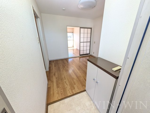 タウニィ吉川 Aの玄関|イメージ（同建物内別部屋の写真です）