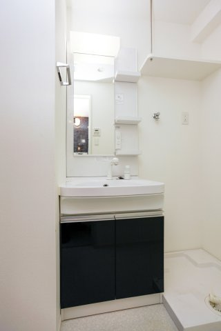 サヴォイラ・マリナ　ドゥ　ハカタ　13階の洗面所|現状優先。