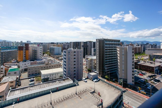 サヴォイラ・マリナ　ドゥ　ハカタ　13階のバルコニー|現状優先。