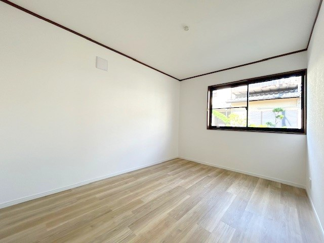 【洋室】 | 高槻市辻子3丁目戸建