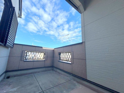 【バルコニー】 | 高槻市辻子3丁目戸建