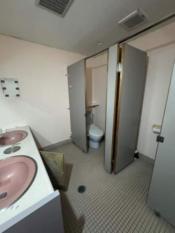 秋和中古店舗のその他