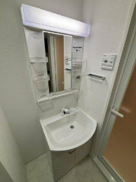 【独立洗面台】 | プレール・ドゥーク方南町 | 嬉しい独立洗面台付き。