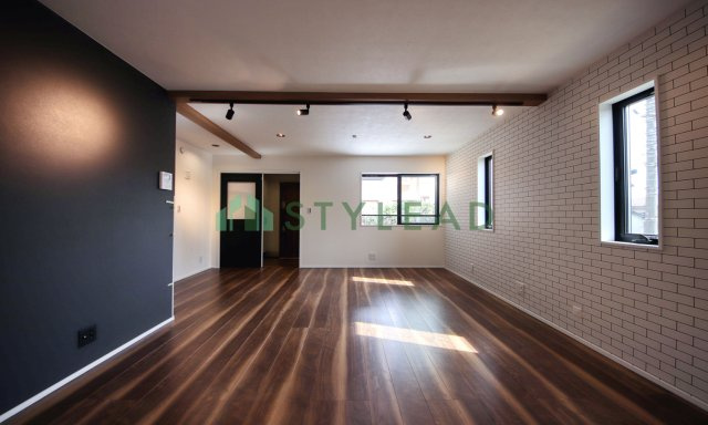 【居間・リビング】