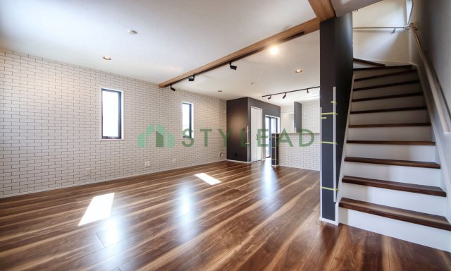 【居間・リビング】