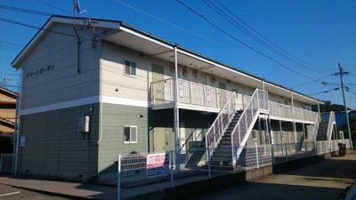 【外観】 | グリーンガーデン | 落ち着いた雰囲気の外観です