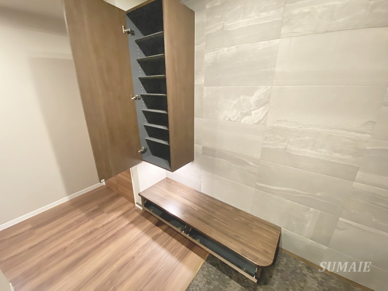 ラ・メゾン・カノン桜木町 の収納|シューズボックスです☆