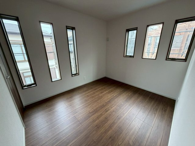 【１号棟】越谷市下間久里新築戸建ての洋室