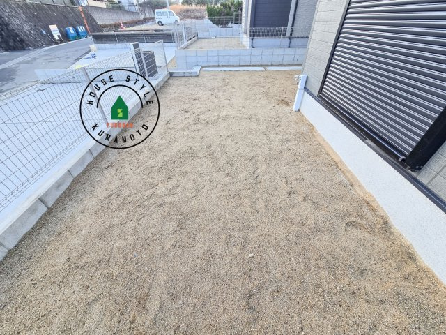 熊本市西区池田3丁目第1-２棟（2号棟）の庭|お庭で自由な時間を過ごせます。