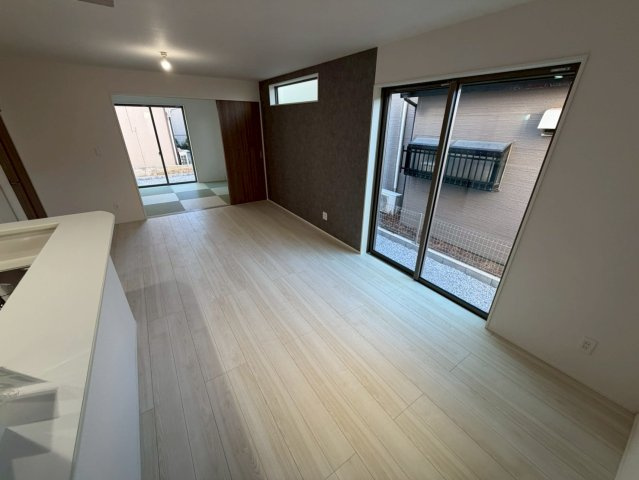 越谷市大竹新築戸建ての居間・リビング