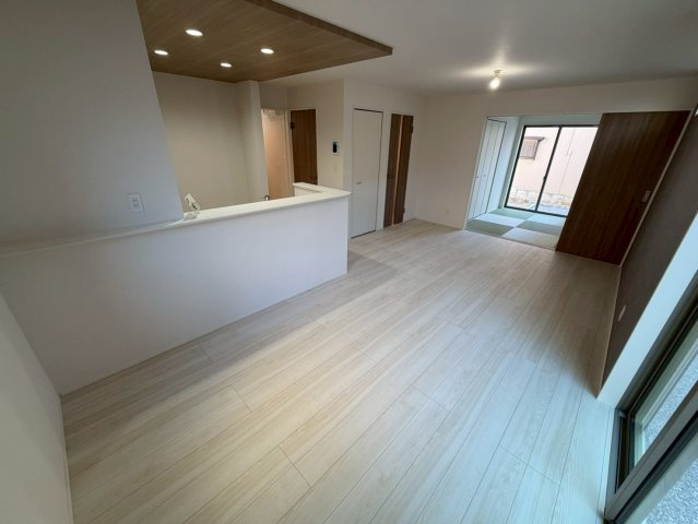 越谷市大竹新築戸建ての居間・リビング