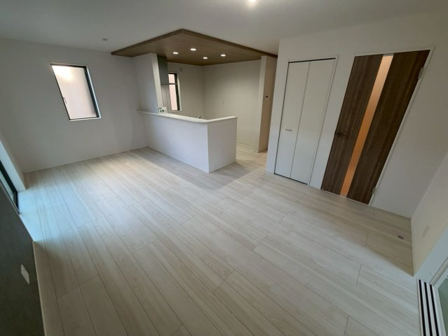 越谷市大竹新築戸建ての居間・リビング