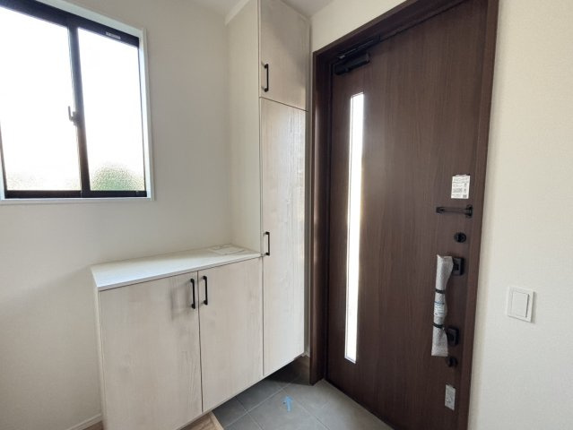 小郡市大保3期の玄関