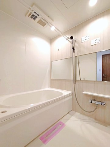 プレヴィオ橋本の浴室|コンパクトで使いやすいお風呂です