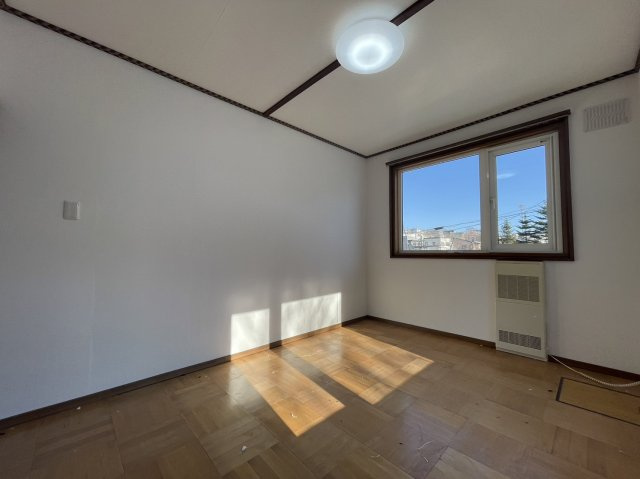 春採2丁目25借家の内装