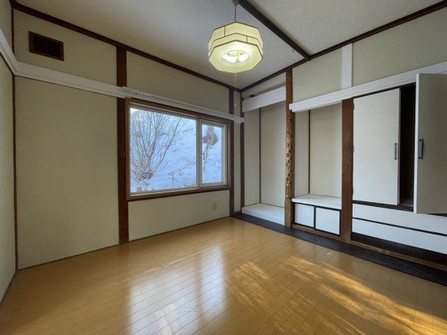 春採2丁目25借家の内装