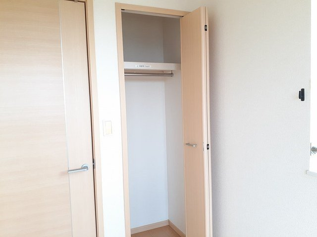 カレント・レジデンスのその他