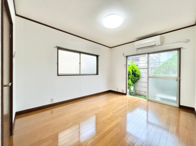 【寝室】 | スターフラッツ