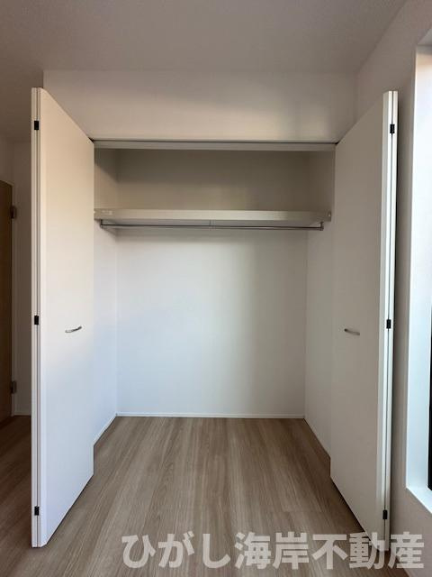 茅ヶ崎市美住町　新築戸建　全6棟の収納|各居室　収納スペース付き