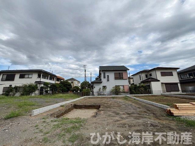 茅ヶ崎市美住町　新築戸建　全6棟の外観|9月16日撮影　建築前　現地外観