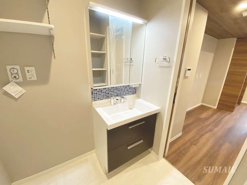 ラ・メゾン・カノン桜木町 の独立洗面台|独立洗面台です☆