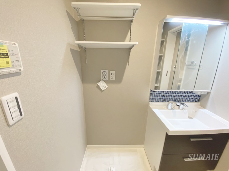 ラ・メゾン・カノン桜木町 の洗面所|洗濯機置き場☆