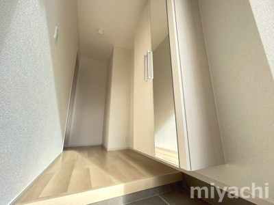 【玄関】 | ヘーリオス