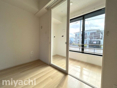 【バルコニー】 | ヘーリオス