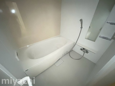 【浴室】 | ヘーリオス