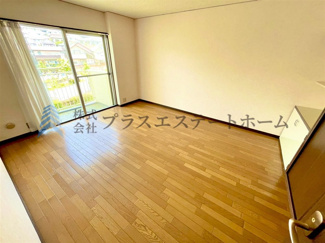 【洋室】 | 鈴蘭泉台第二ハウス1号棟 | 室内丁寧にお使いです♪