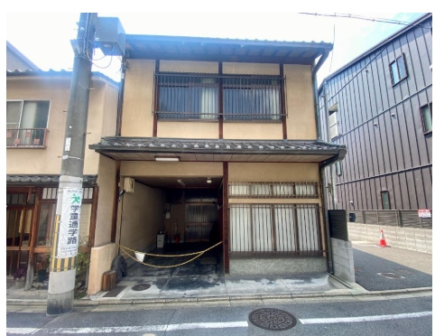 仏光寺東町テナントBの外観