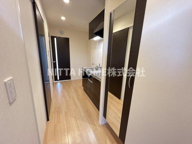 アマテラス（ＡＭＡＴＥＲＡＳＵ)の内装|室内は照明器具が付いています！！