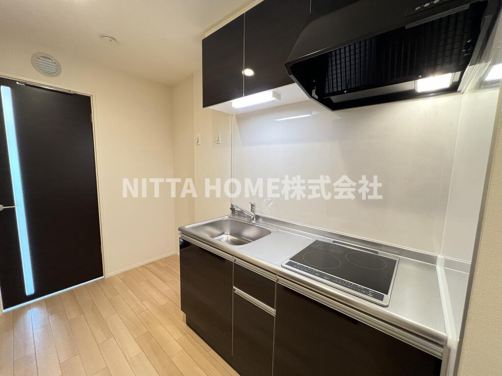 アマテラス（ＡＭＡＴＥＲＡＳＵ)のキッチン|ＩＨコンロ付きのシステムキッチ(^^♪